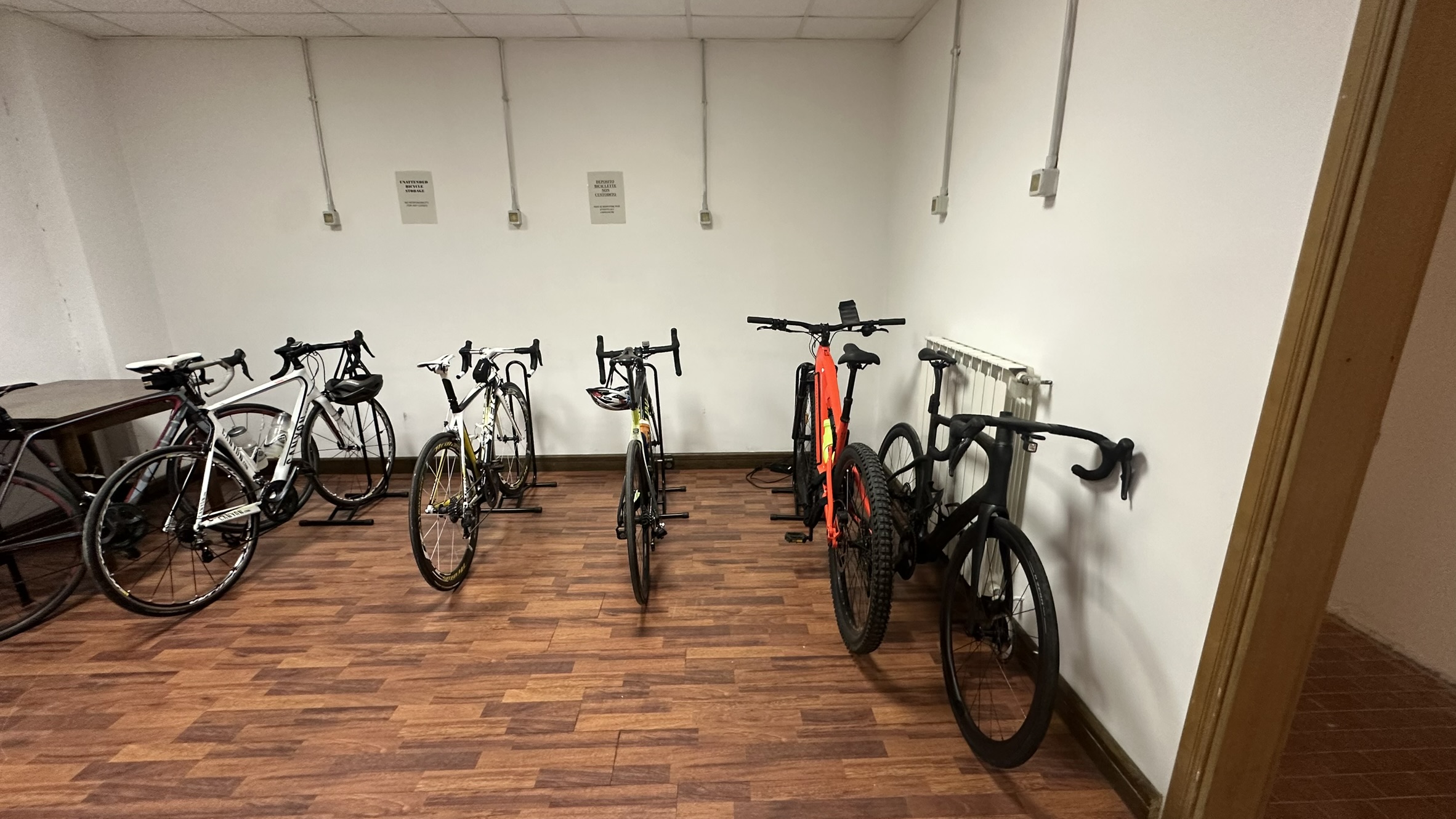 Gesicherter Fahrradraum im Hotel in Ampezzo